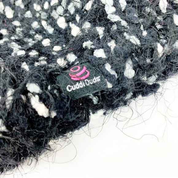 Cuddl Duds 3-Piece Winter Set — Hat, Mittens & Plush Ear Warmer | Holiday Gift - Picture 15 of 16